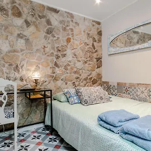 https://maria-sardinha.hotels-lisbon-portugal.com