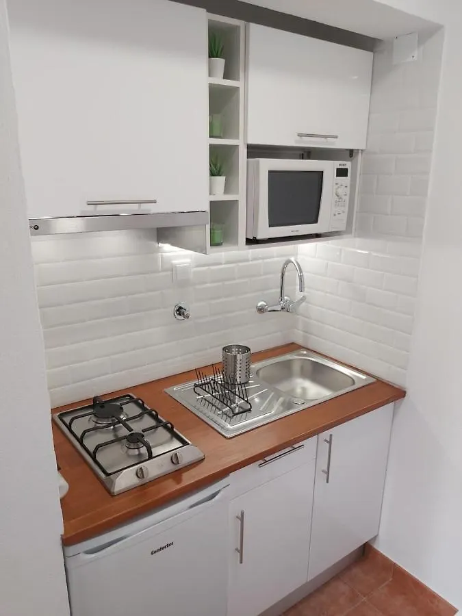 Apartamento Sun And Beach II Ac Wifi 90Mts From The Beach Portimão Portugal